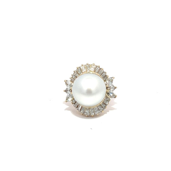 Pre-owned Pearl and Diamond Ring