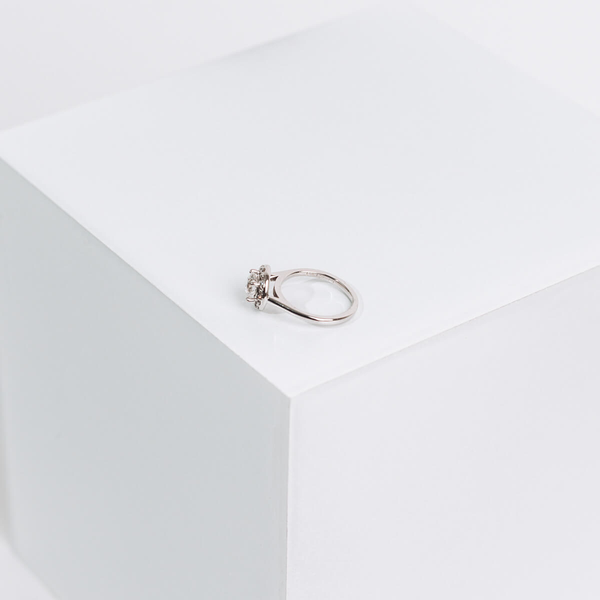 Pre-owned Forevermark engagement ring