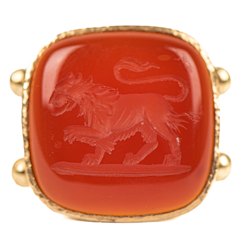 Pre-Owned Elizabeth Locke Carnelian Lion Intaglio Ring