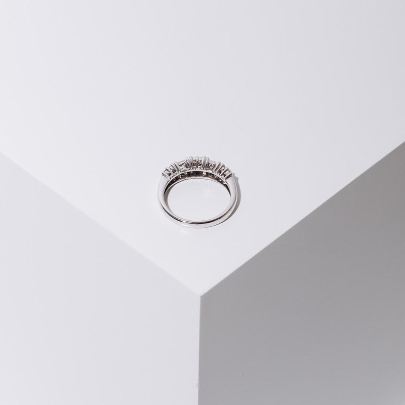 Pre-owned wedding band