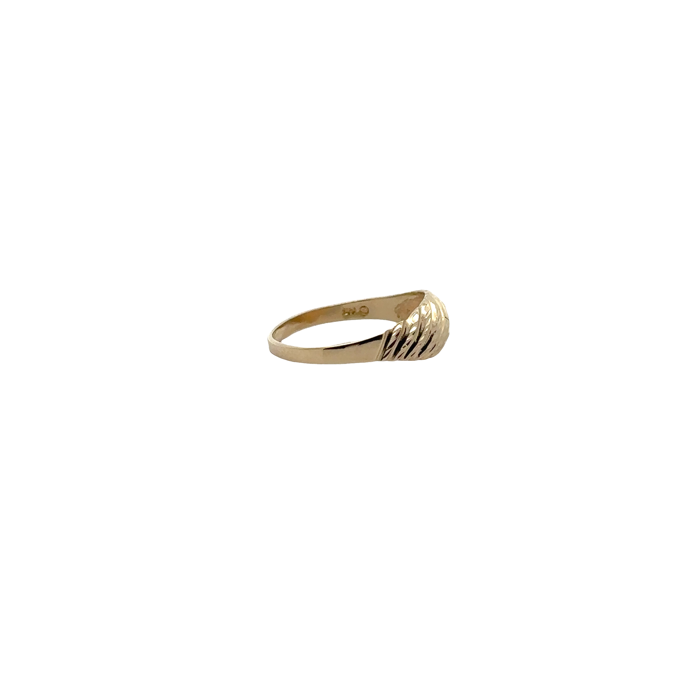 Pre-Owned Ribbed Dome Ring