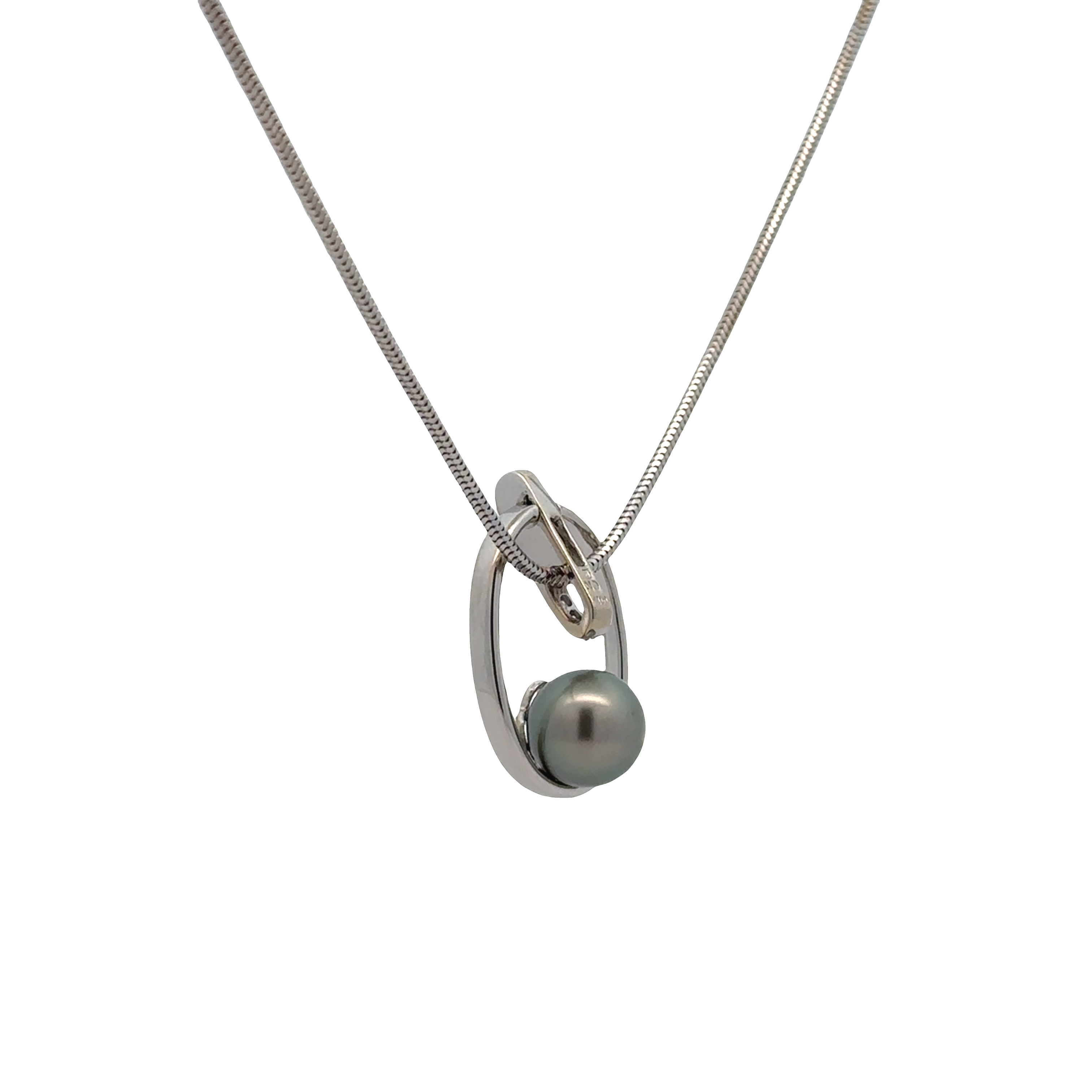 Pre-Owned Pearl and Diamond Pendant Necklace
