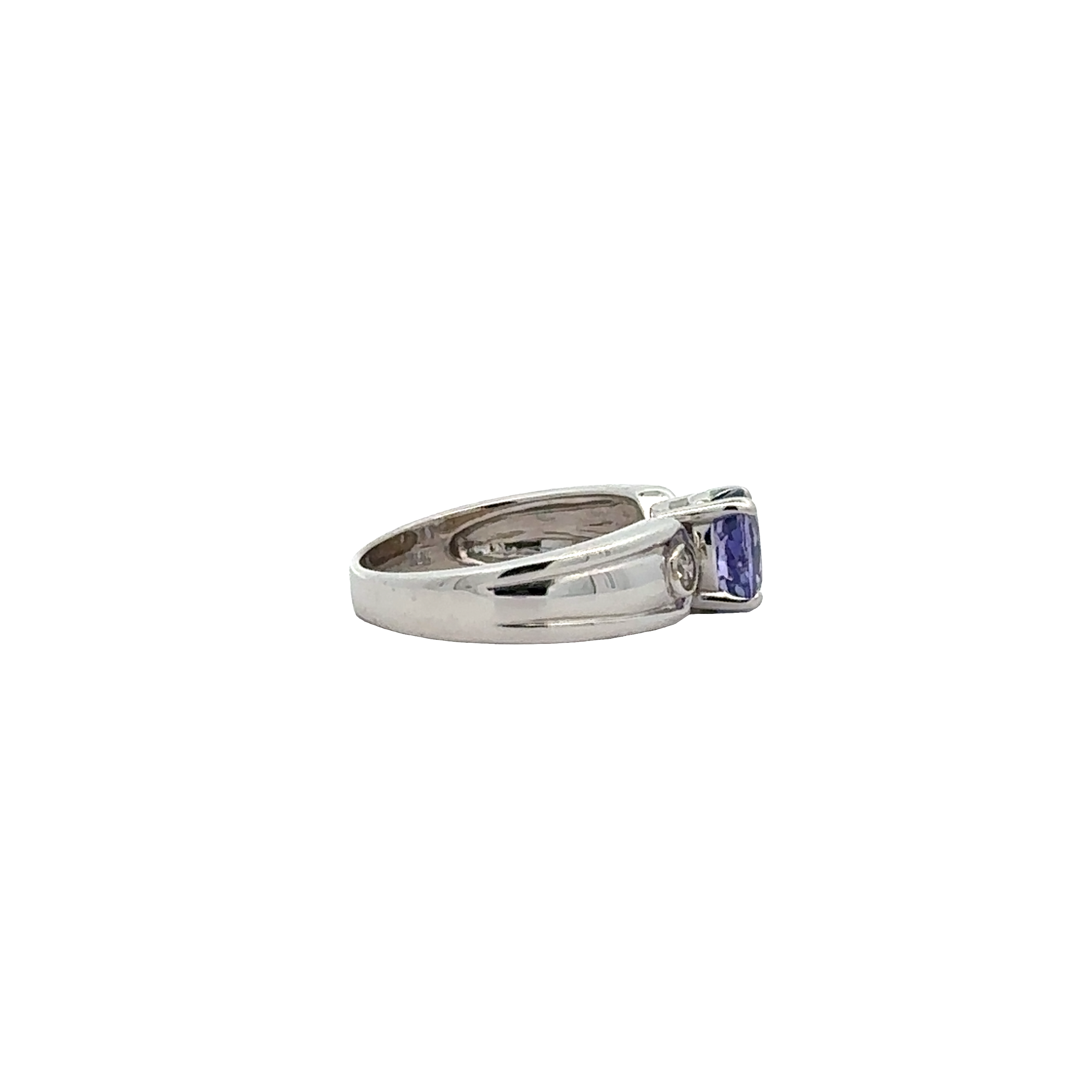 Pre-Owned Tanzanite and Diamond Ring