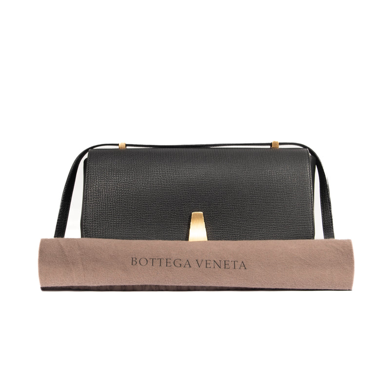 Pre-Owned Bottega Veneta BV Angle Shoulder Bag