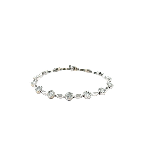 Pre-Owned Diamond Cluster Station Bracelet