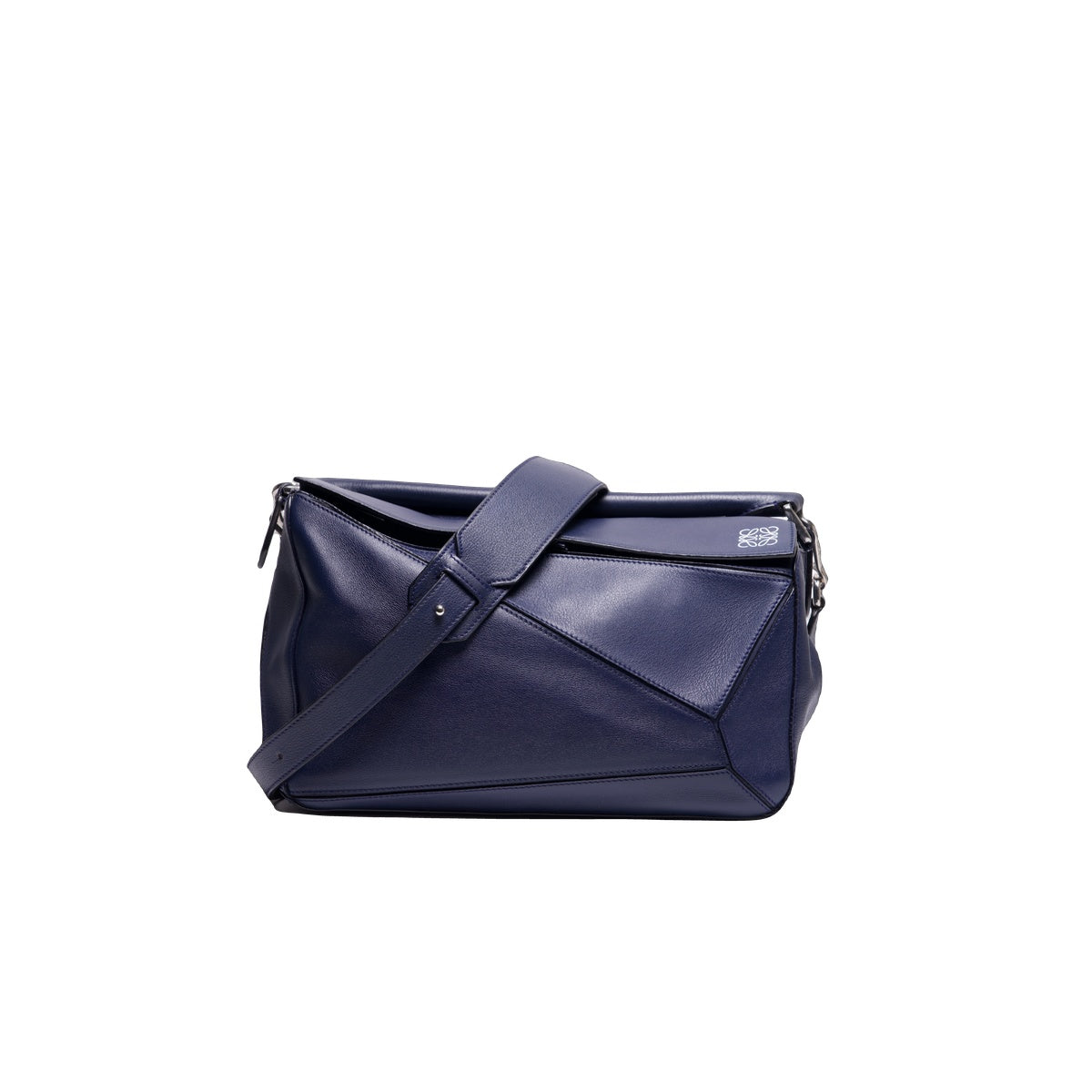 Pre-Owned Loewe Medium Puzzle Edge Bag