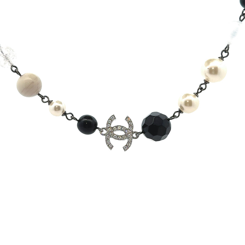 Pre-Owned Chanel Karl Lagerfeld Faux Pearl and Crystal CC Necklace