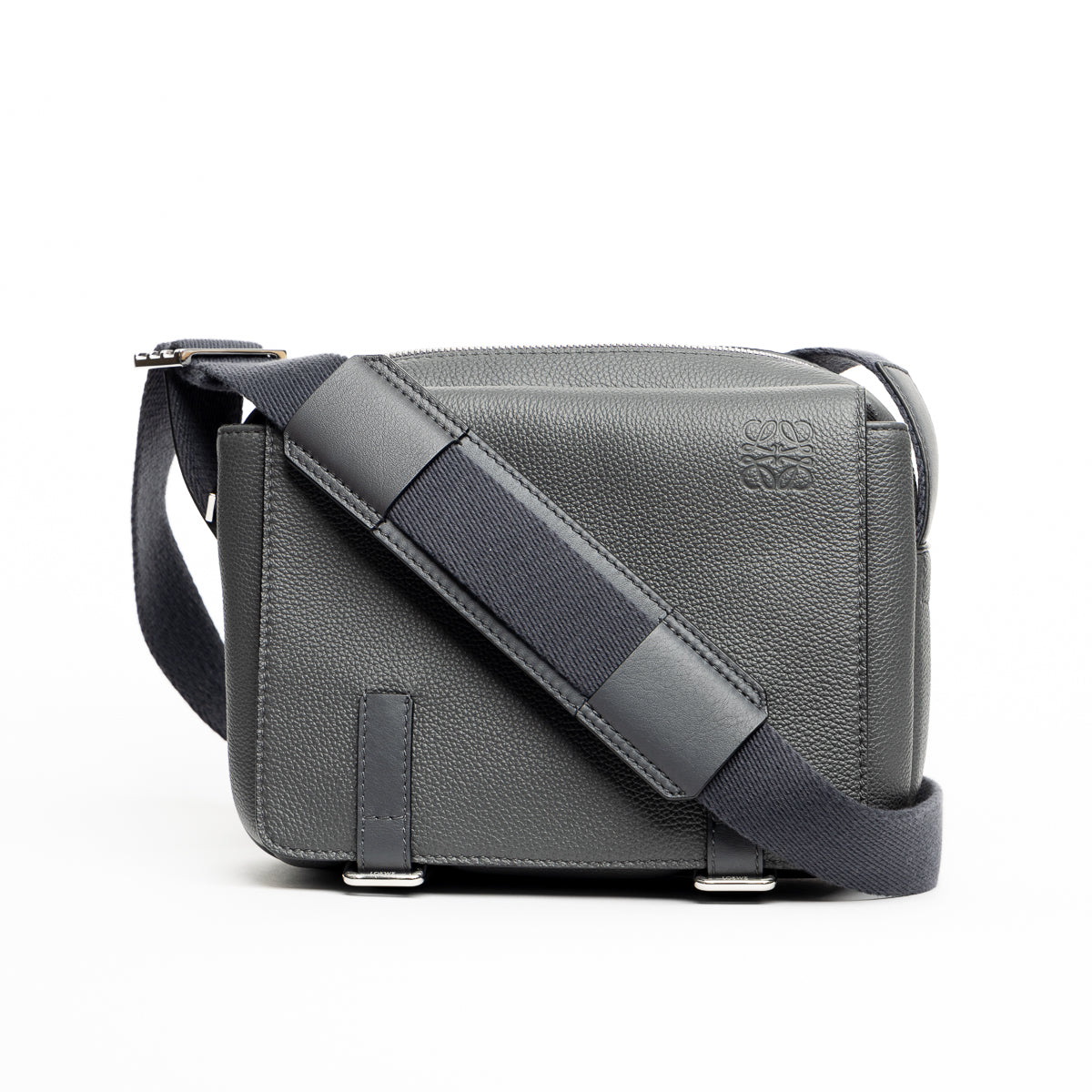 Pre-Owned Loewe X-Small Military Messenger Bag