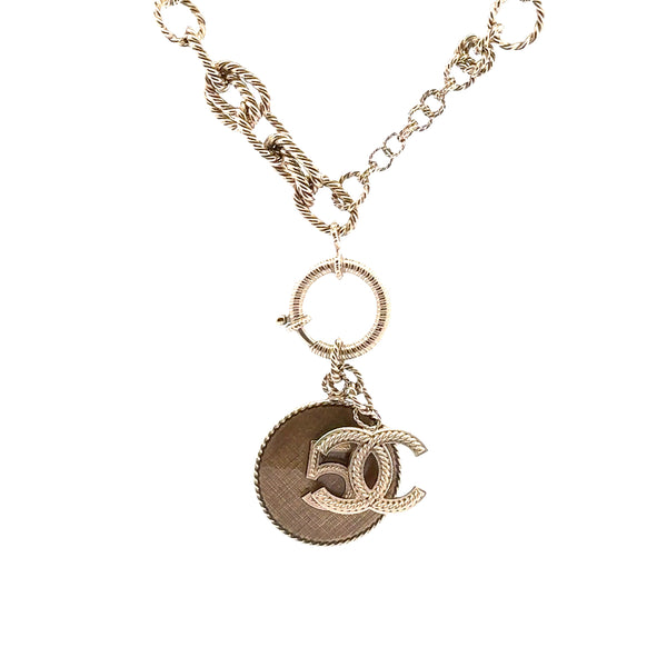 Pre-Owned Chanel No. 5 CC Pendant Necklace