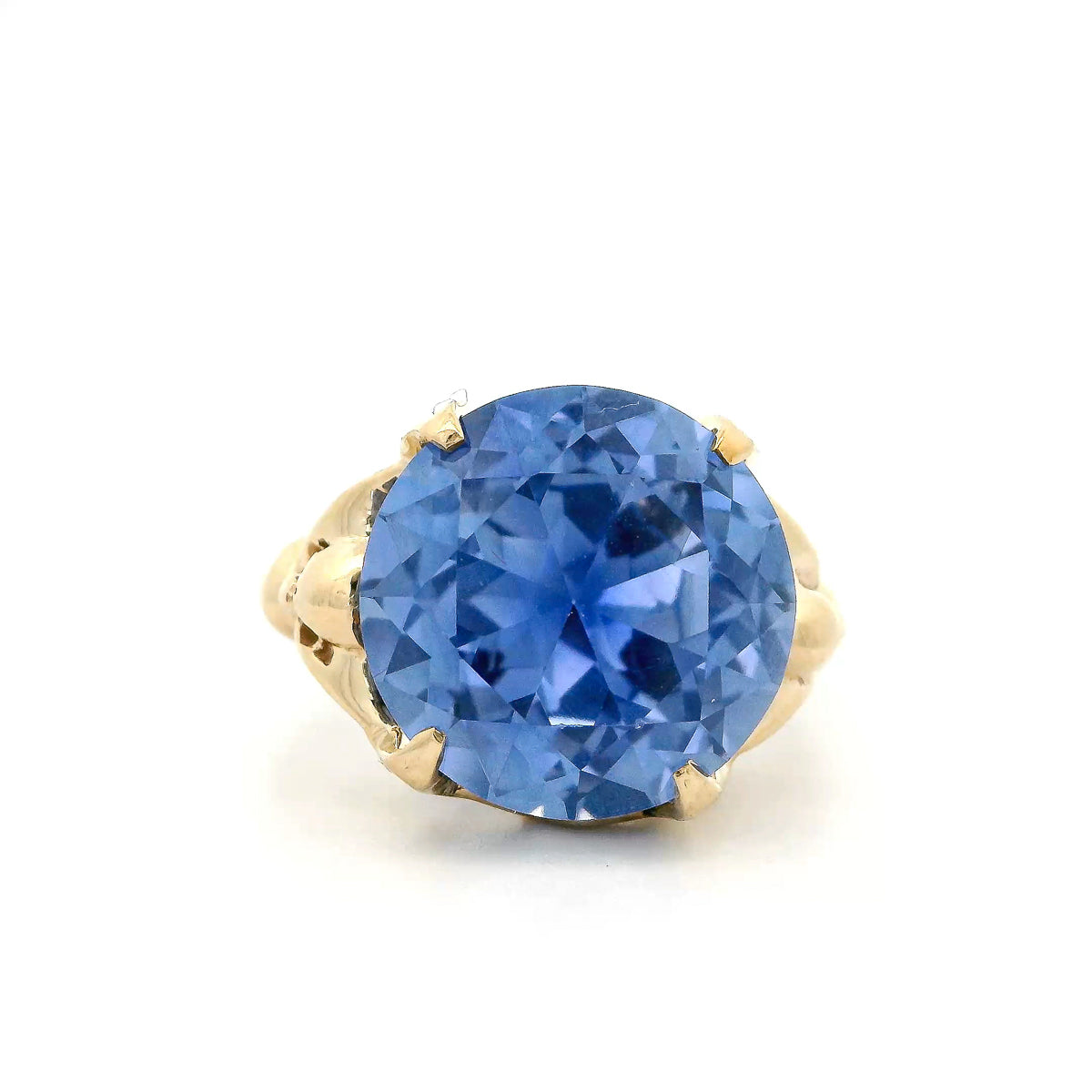 Pre-Owned Synthetic Sapphire Ring