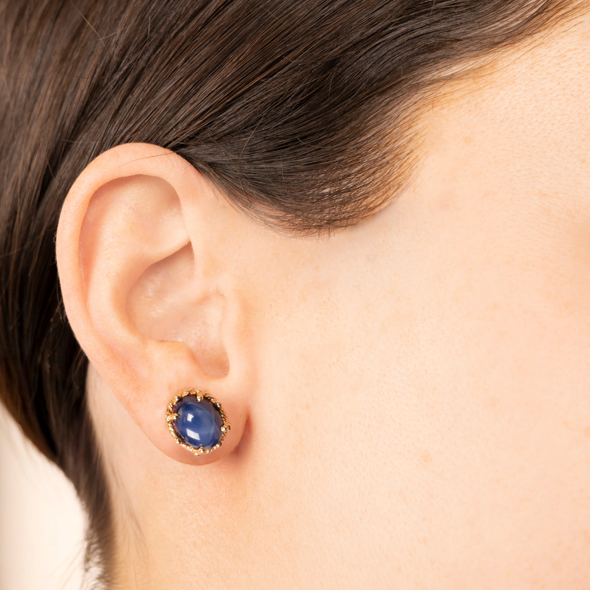 Pre-Owned Synthetic Star Sapphire Stud Earrings