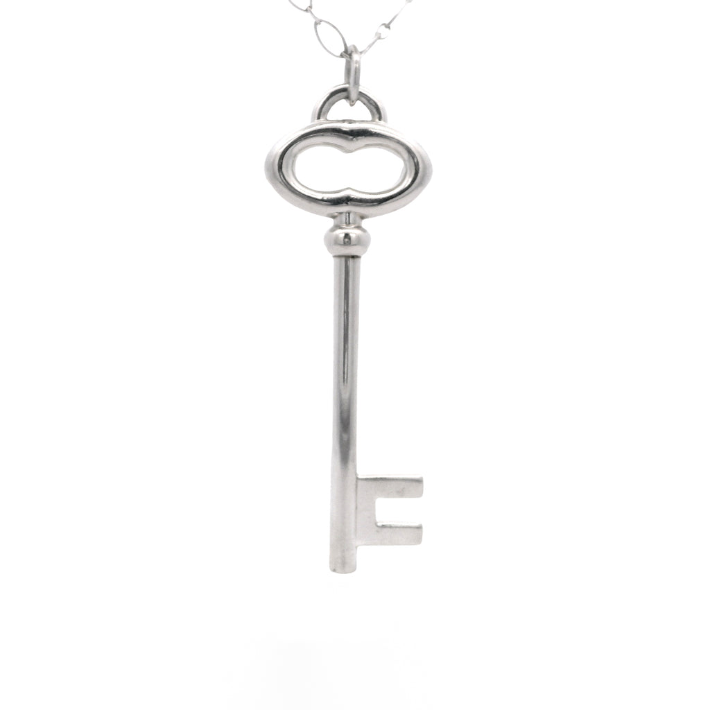 Pre-Owned Tiffany & Co. Oval Key Pendant | STORE 5a Luxury