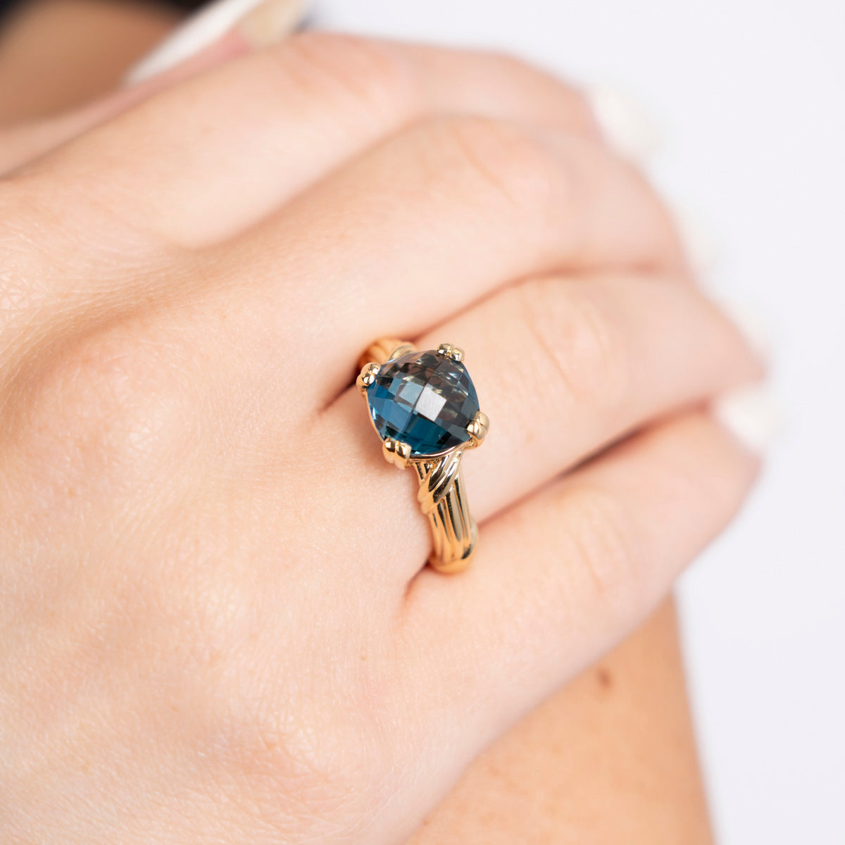 Pre-Owned Peter Thomas Roth Blue Topaz Ring