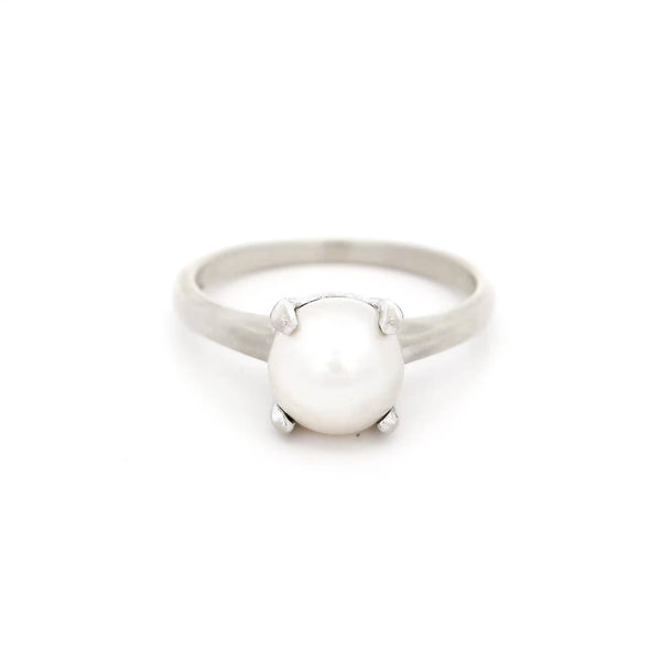 Pre-Owned Pearl Solitaire Ring