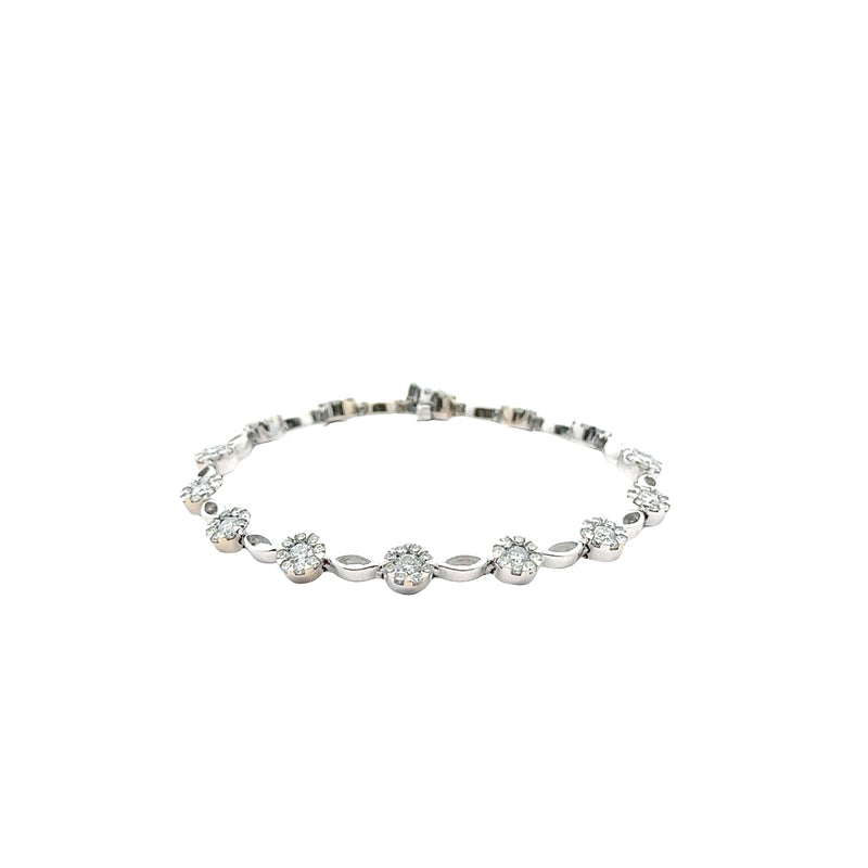 Pre-Owned Diamond Cluster Station Bracelet