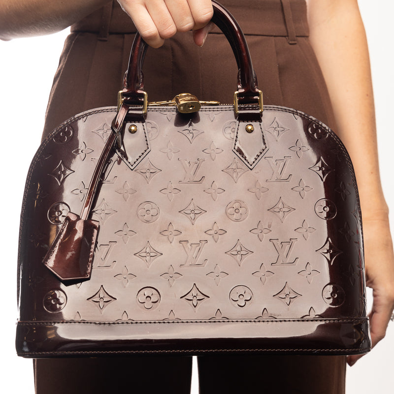 Pre-Owned Louis Vuitton Monogram Vernis Alma