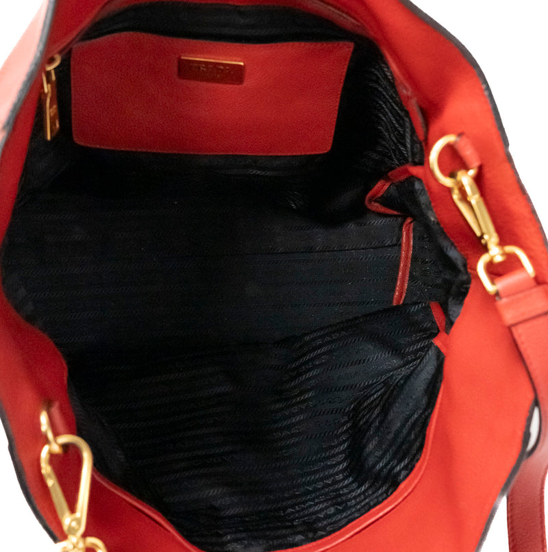 Pre-Owned Prada Vitello Grain Top Handle Tote