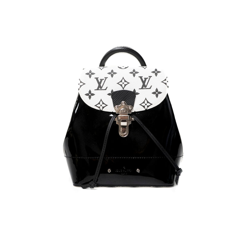 LOUIS VUITTON Hot Springs Backpack in Snow, Women's
