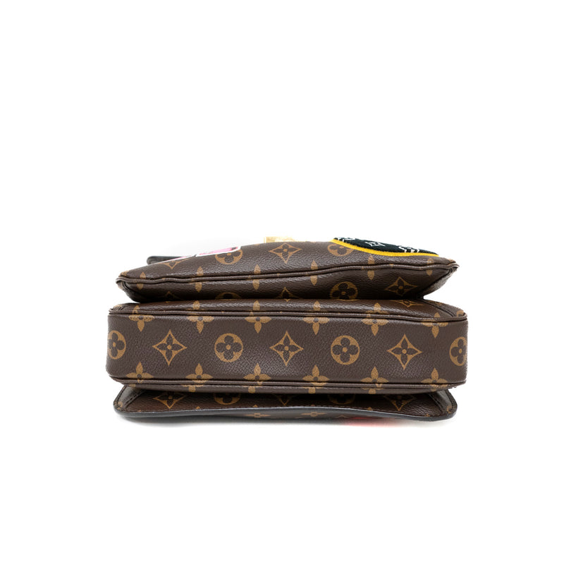 Pre-Owned Louis Vuitton Limited Edition Monogram Patches Pochette Metis