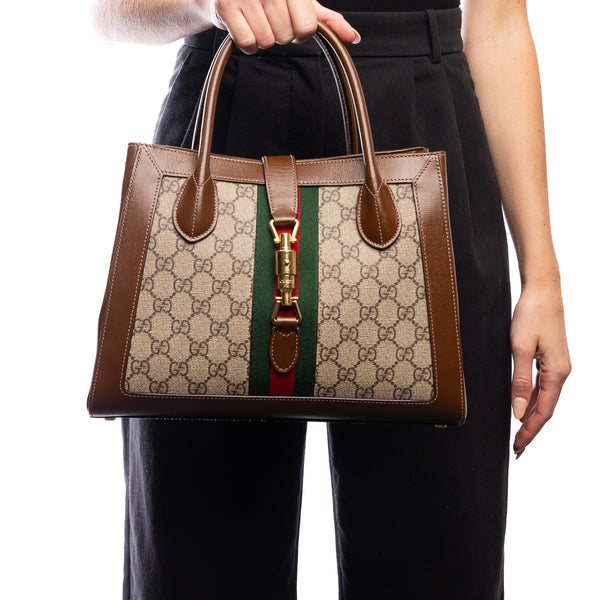 Pre-Owned Gucci Medium Tote with Piston Closure