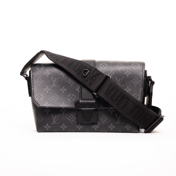Pre-Owned Louis Vuitton Monogram Eclipse S-Cape Messenger