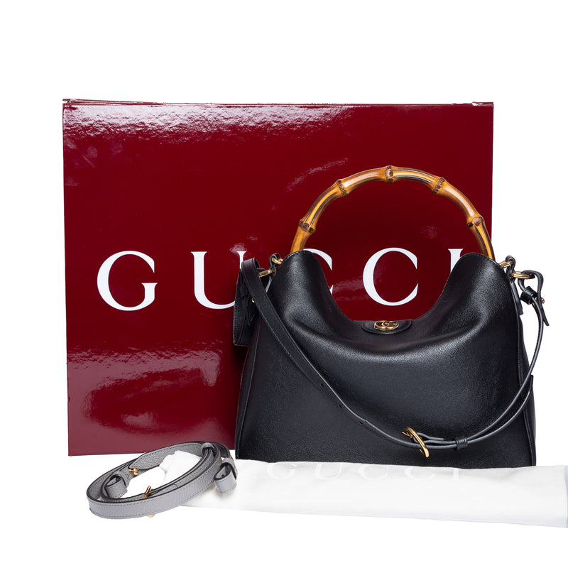 Pre-Owned Gucci Diana Medium Shoulder Bag