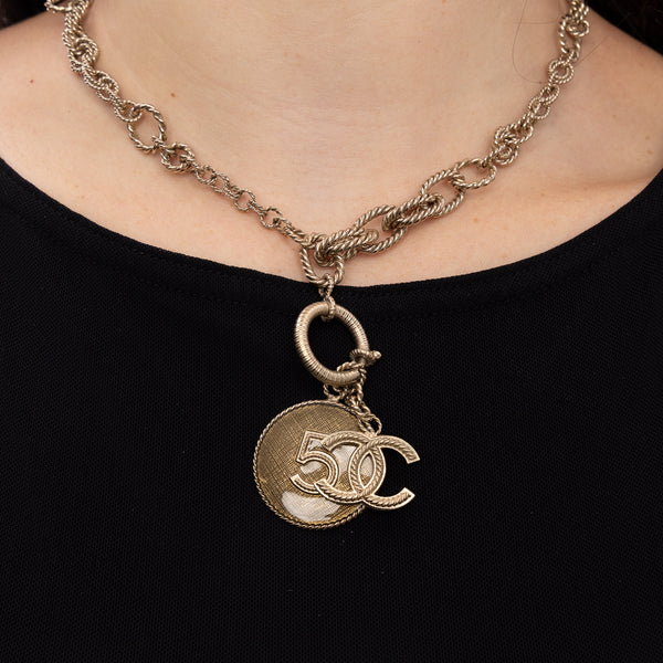 Pre-Owned Chanel No. 5 CC Pendant Necklace