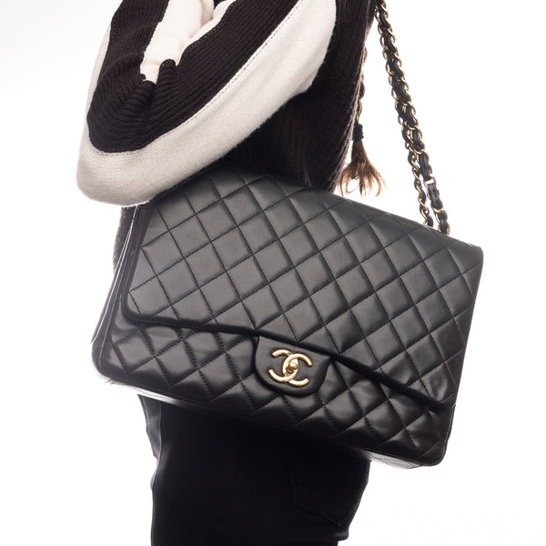 Pre-Owned Chanel Maxi Classic Double Flap Handbag