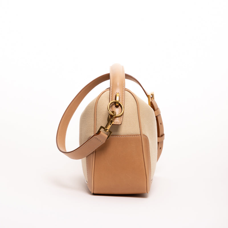 Pre-Owned Yves Saint Laurent Camera Supple Bag