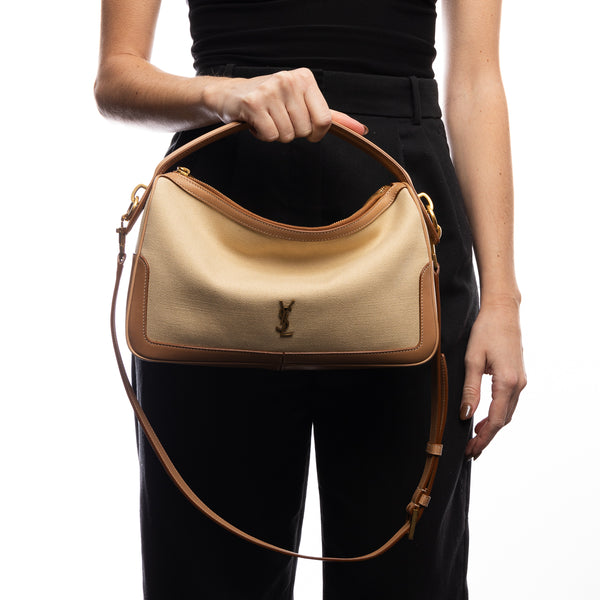 Pre-Owned Yves Saint Laurent Camera Supple Bag