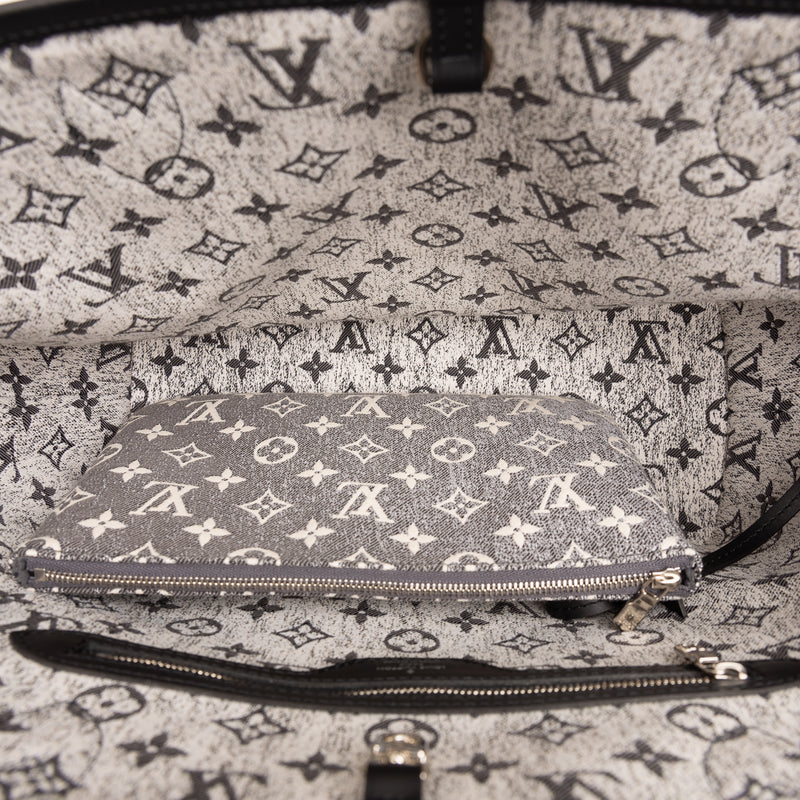 Pre-Owned Louis Vuitton Monogram Jacquard Denim Neverfull MM