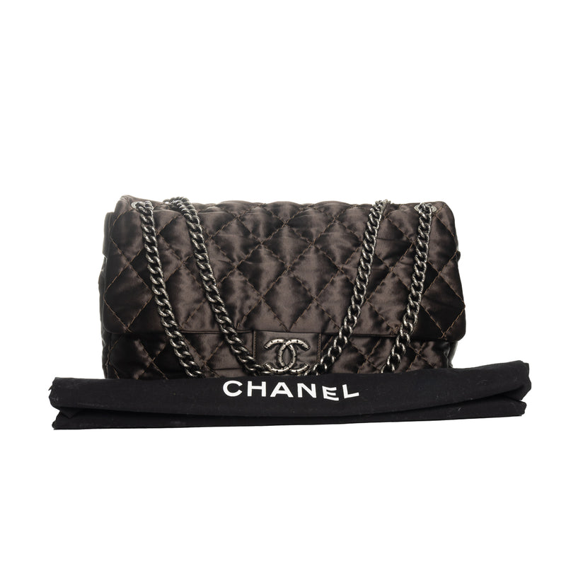 Pre-Owned Chanel XL CC Quilted Satin Single Flap