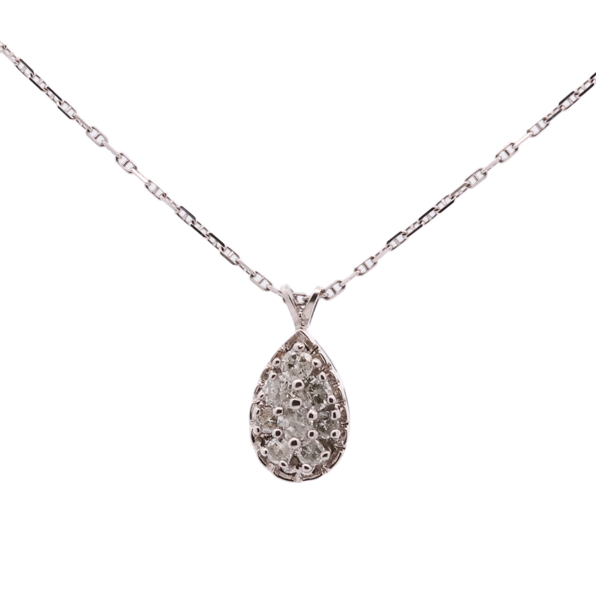 Pre-Owned Diamond Cluster Pendant Necklace