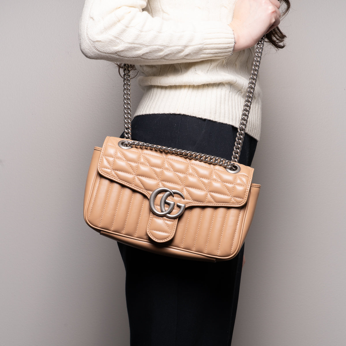 Pre-Owned Gucci Marmont Aria Medium Shoulder Bag