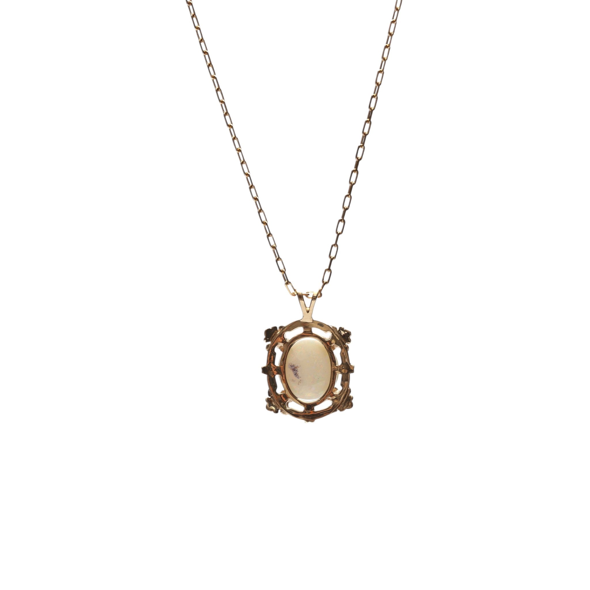 Pre-Owned Opal Pendant Necklace