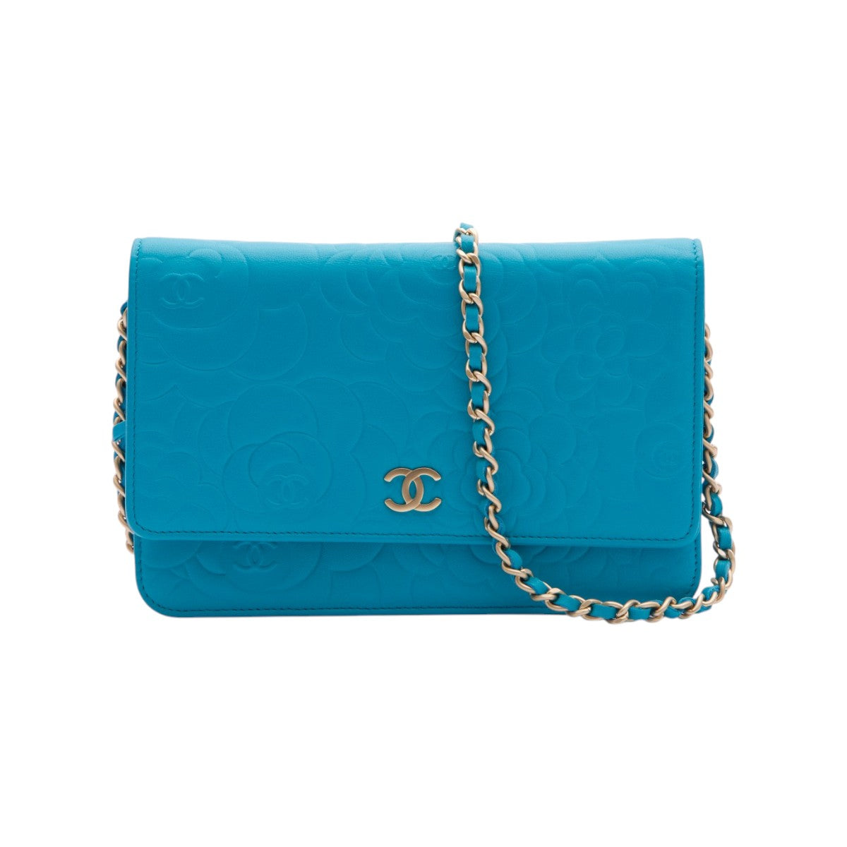 Pre-Owned Chanel Camellia Embossed Wallet on Chain