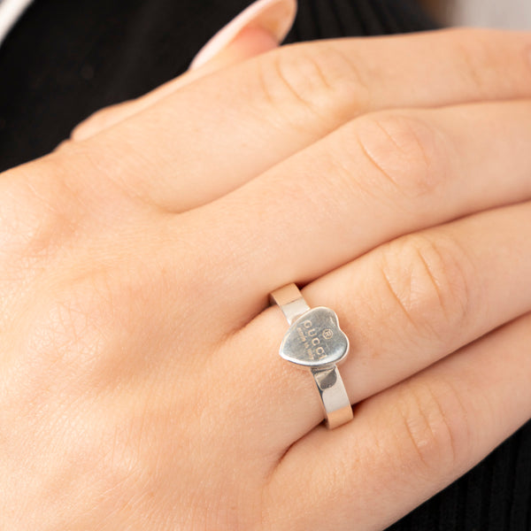 Pre-Owned Gucci Heart Ring