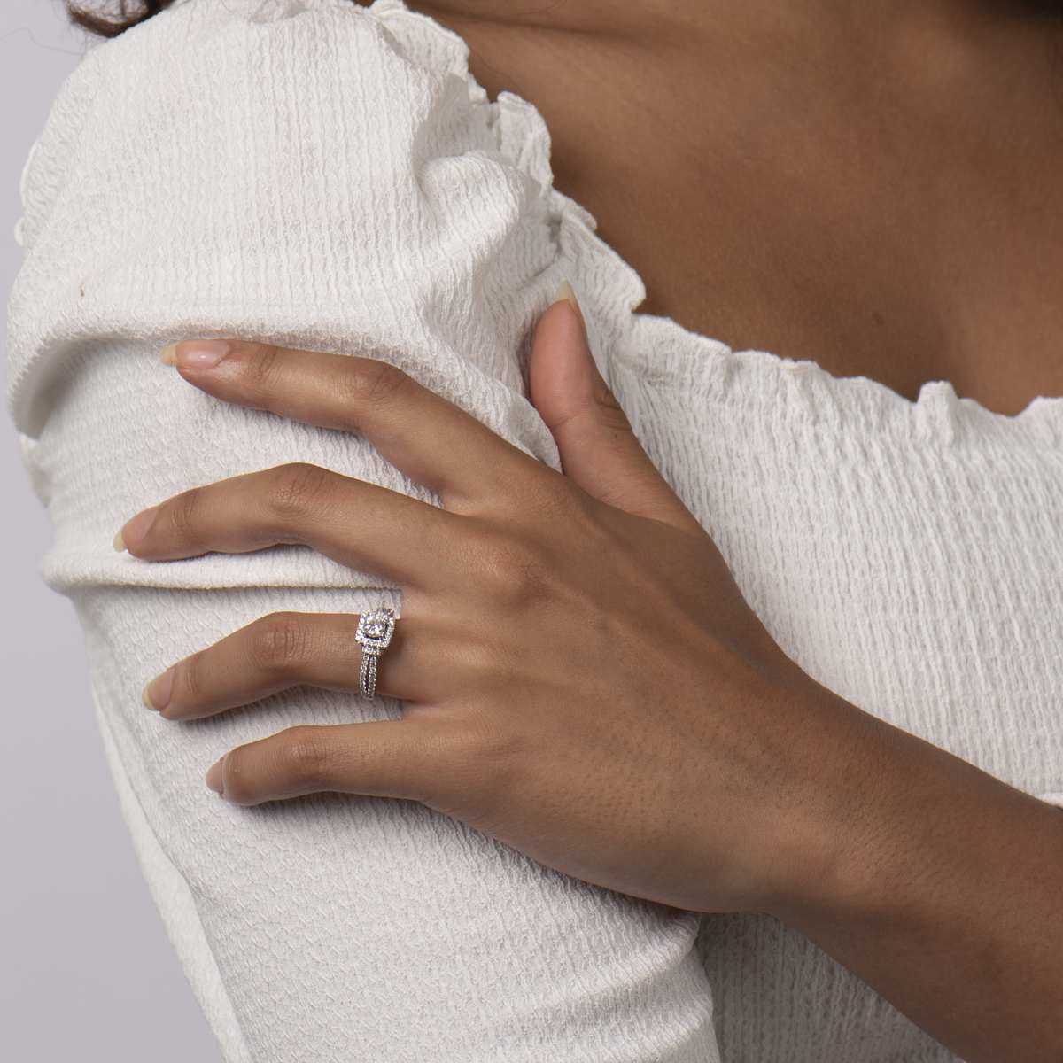 Pre-Owned Vera Wang Diamond Engagement Ring