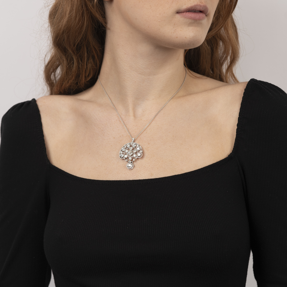 Pre-Owned Diamond Pendant