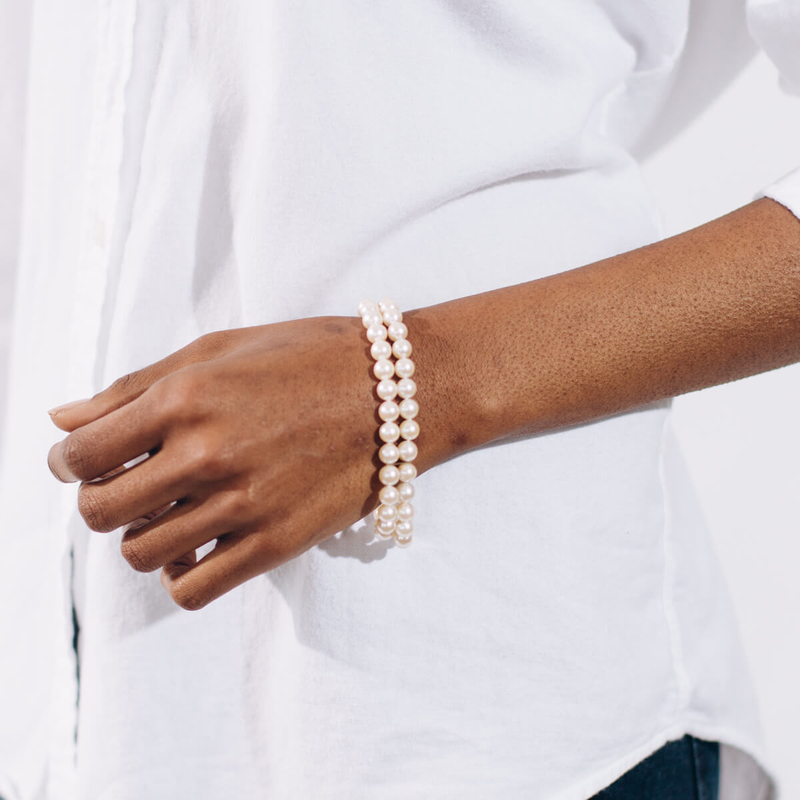 Pre-owned Akoya double-strand pearl bracelet