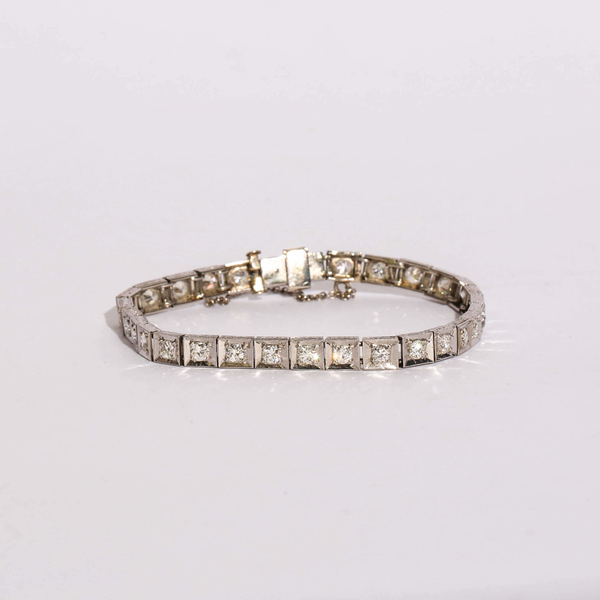 Pre-Owned Diamond Line Bracelet